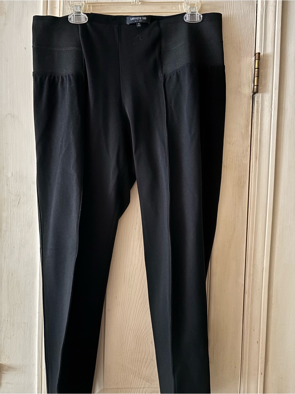 Lafayette 148 New York Black Pull-On Ponte pants